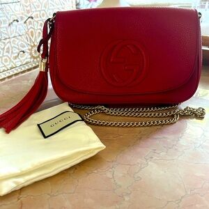 💎✨AUTHENTIC Red Gucci Soho Bag 💎✨